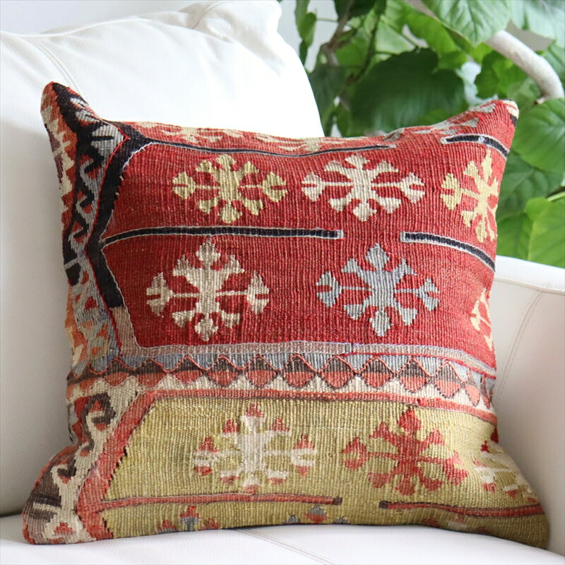 キリム kilim クッションカバー 40×40cm シワス オオカミの足跡