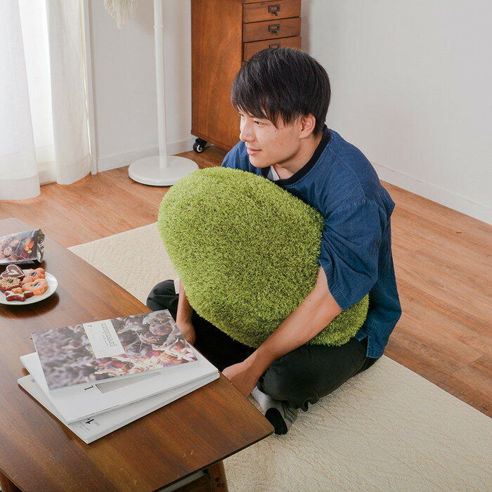 ふっくら贅沢な芝生クッション シーヴァ 直径約90cm 240622996 hgi-8926932s2 クッション クッション 座布団 送料無料 北欧 モダン 家具 インテリア ナチュラル テイスト 新生活 オススメ おしゃれ 後払い