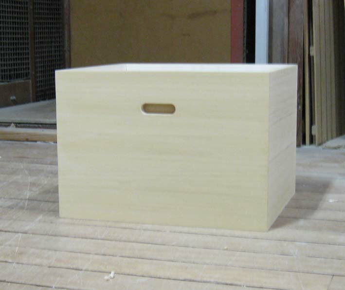 桐たんす 桐タンス チェスト 収納 カジュアル 木箱 木製 おもちゃ箱 キャスター付 総桐収納箱・キャスター付 製造直売 商品番号 611704