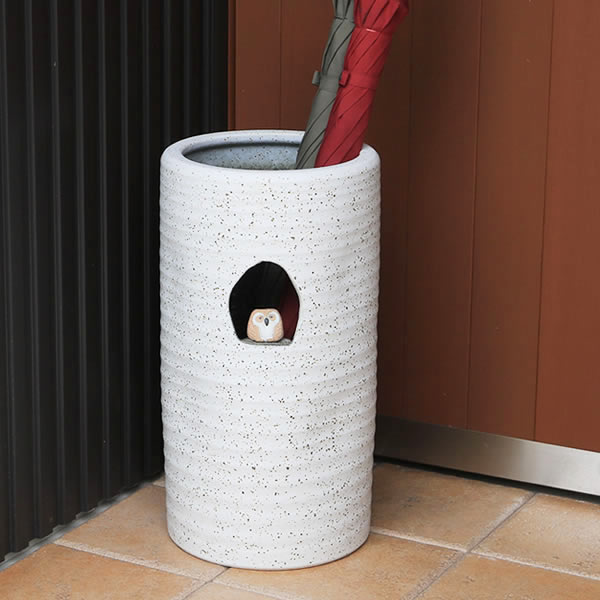 【ラスト30時間限定15%OFFクーポン】傘立て 陶器傘立て 信楽焼かさたて 和風傘立て 傘入れ 壷 しがらき カサタテ やきもの傘立て かさたて陶器 玄関 花器 花瓶 ふくろう傘立て 梟 フクロウ [kt-0195]