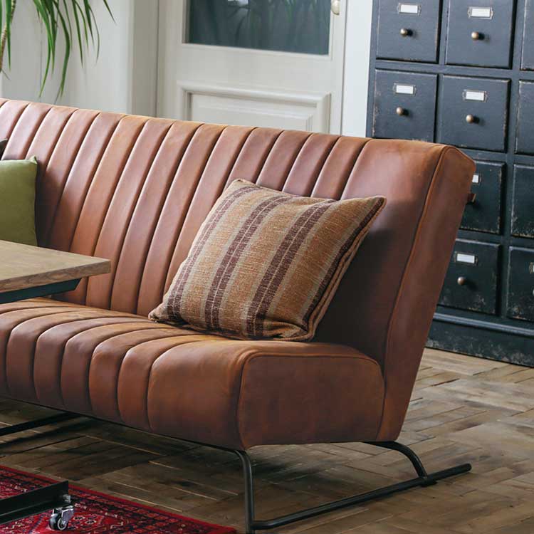 ムッククッション ライオンバーク