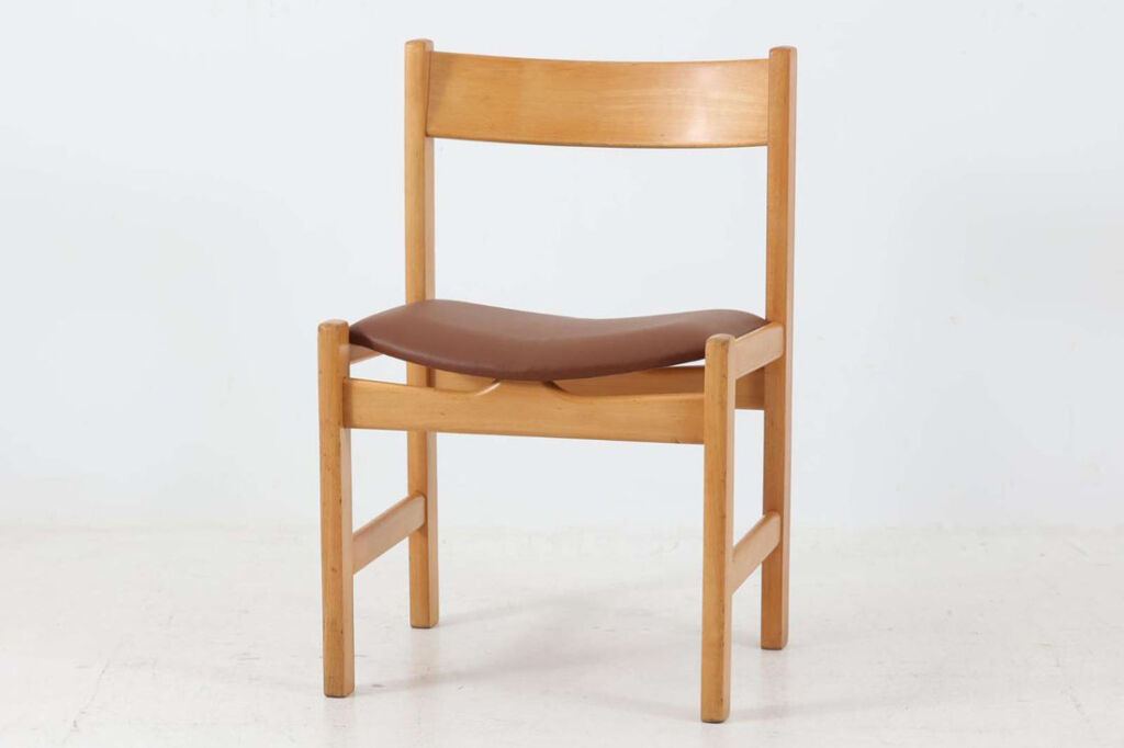 北欧家具ビンテージ　チェア　ビーチ材　Hans J.Wegner（ハンス・J・ウェグナー）　GETAMA/ゲタマ