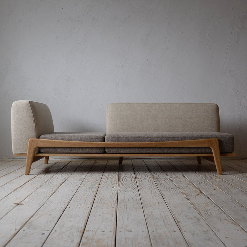 Luu Sofa light beige / brown | オーク/ウォルナット/アッシュ無垢材