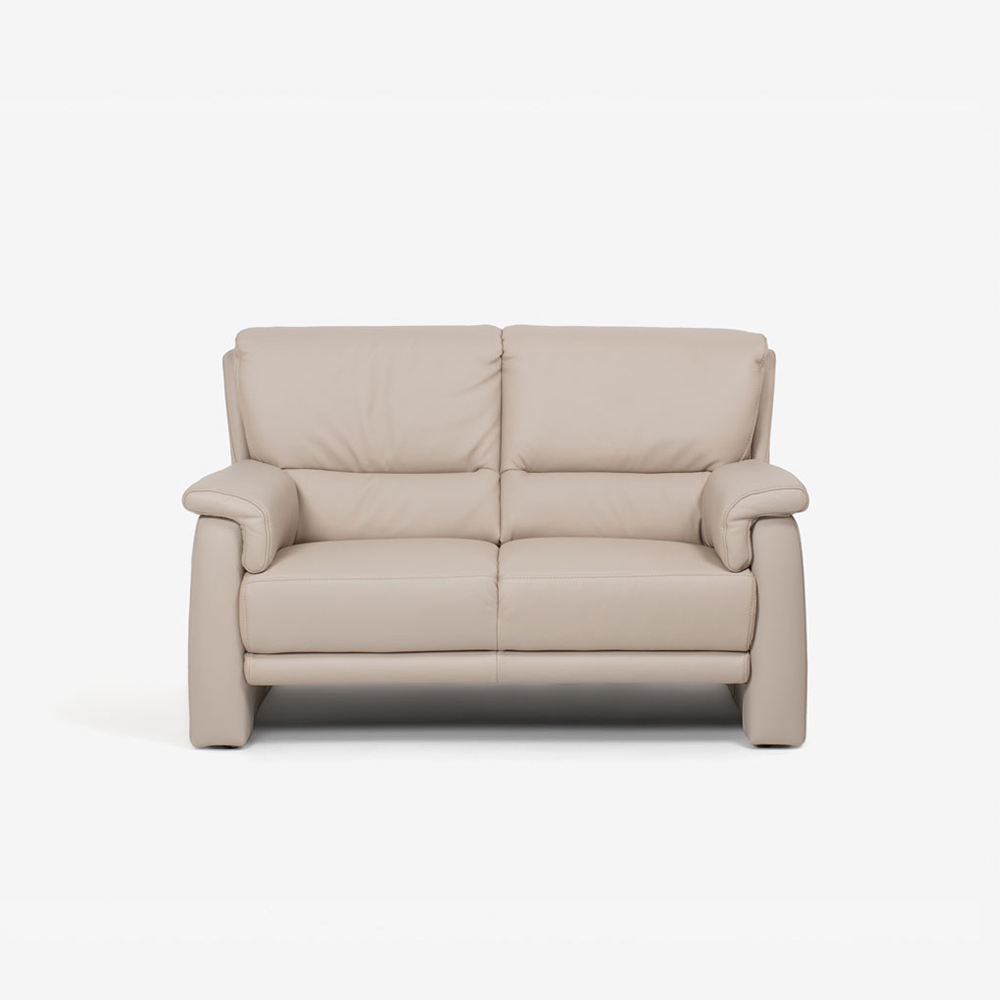 himolla（ヒモラ）ラブソファ 2人掛け「ベルク model.9002」幅134cm 革#24 サンドベージュ