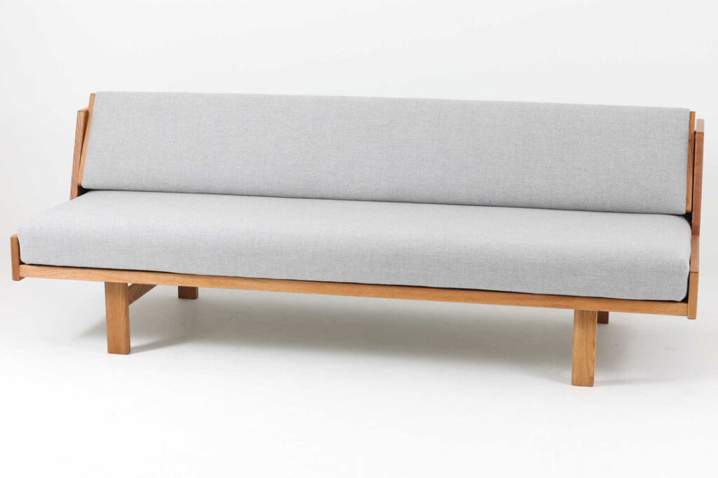 Hans J.Wegner(ハンス・J・ウェグナー)　GE258　デイベッド　オーク材　GETAMA/ゲタマ　北欧家具ビンテージ/DK16553