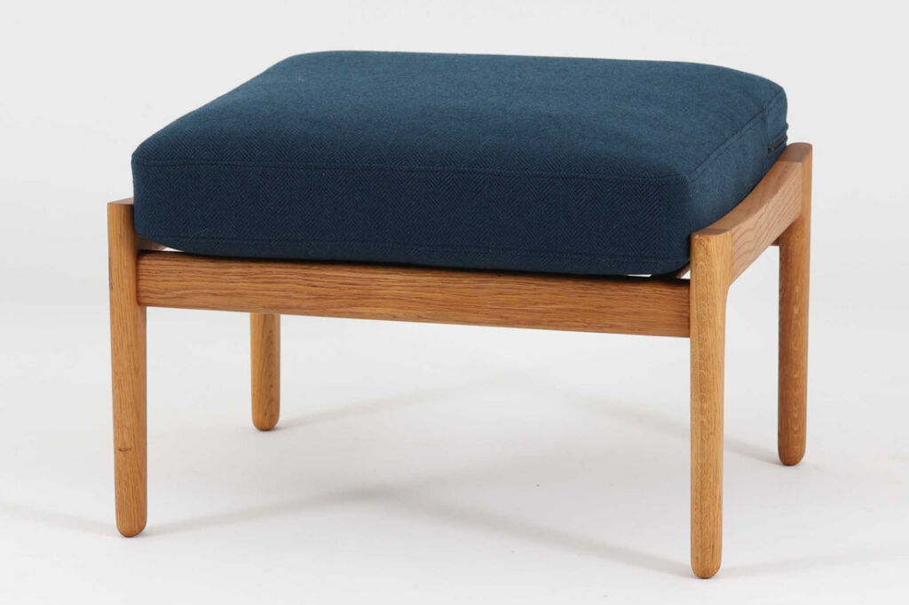 GE290　オットマン　オーク材　Hans J.Wegner(ハンス・J・ウェグナー)　Getama(ゲタマ)　デンマーク製/DK17682