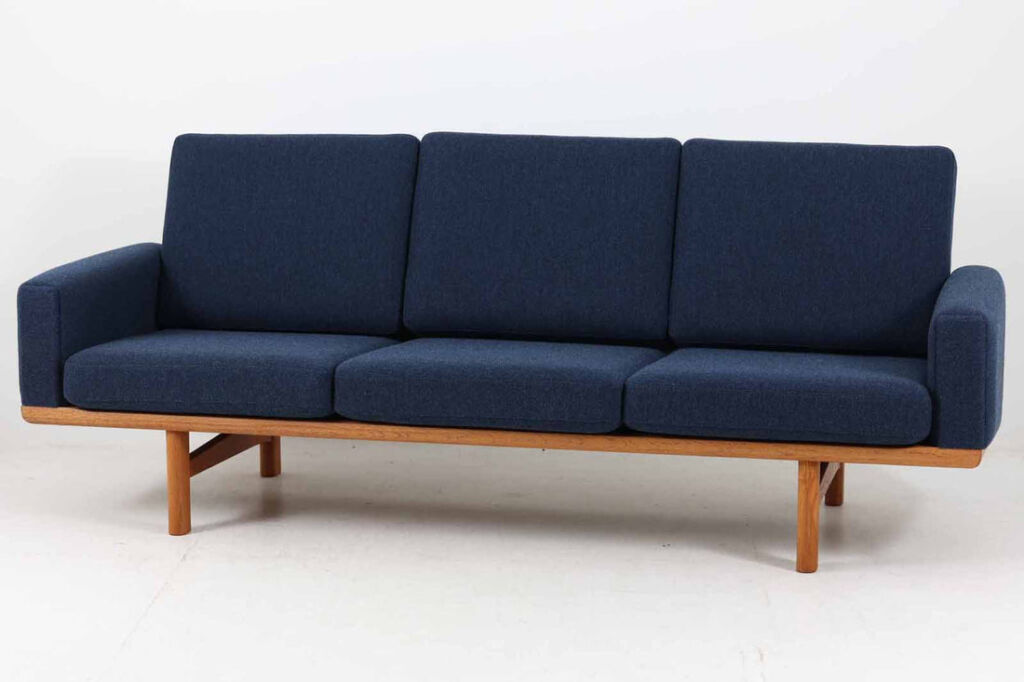 北欧家具ビンテージ　GE236　トリプルソファ　オーク材　Hans J.Wegner（ハンス・J・ウェグナー）　GETAMA/ゲタマ