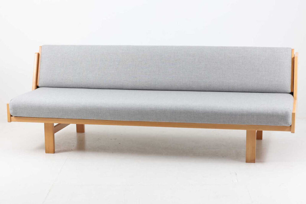 北欧家具ビンテージ　GE258　デイベッド　ビーチ材　Hans J.Wegner（ハンス・J・ウェグナー）　GETAMA/ゲタマ