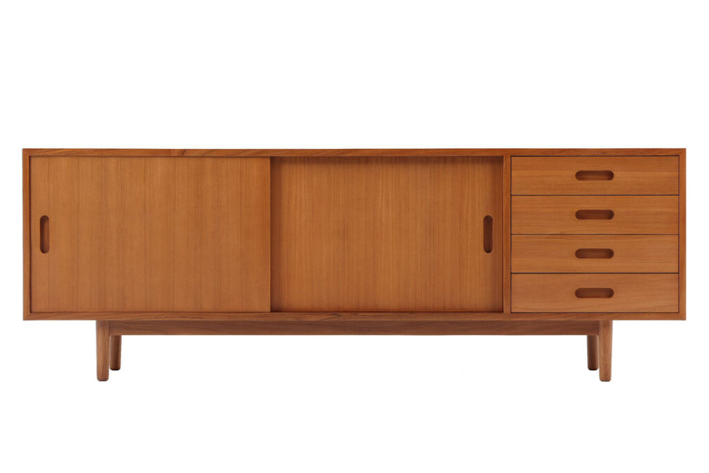 Foundation アシンメトリーサイドボード