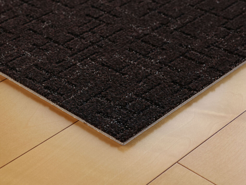 シックモダン タイルカーペット 日本製【サイズ:50cm×50cm】【シャドーブラウン】室内用 カット