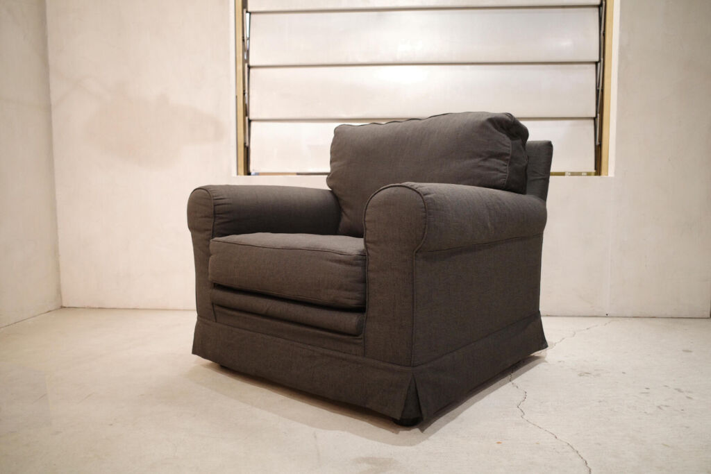 MOROSO/モローゾ Tamigi maide in Italy イタリア製 moroso design center 1Pソファ Yamagiwa/ヤマギワ アームソファ クラシックデザイン Vintage/ヴィンテージ Antique/アンティーク アームチェア 伝統デザイン 大使館 イギリス フランス イス 椅子 家具 3 【中古】