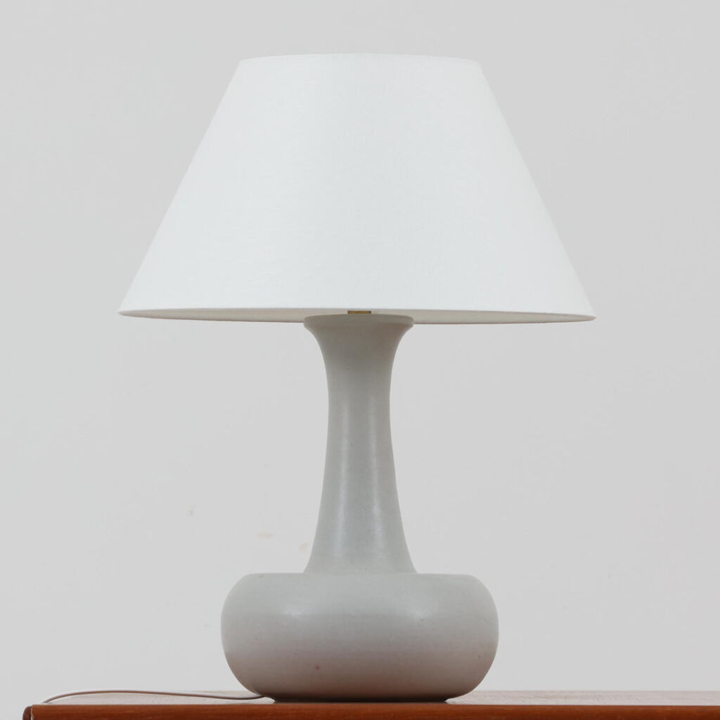 Le Klint テーブルランプ 高さ52cm Ole Boggild レ・クリント デンマーク製 北欧ビンテージ家具/DK18501