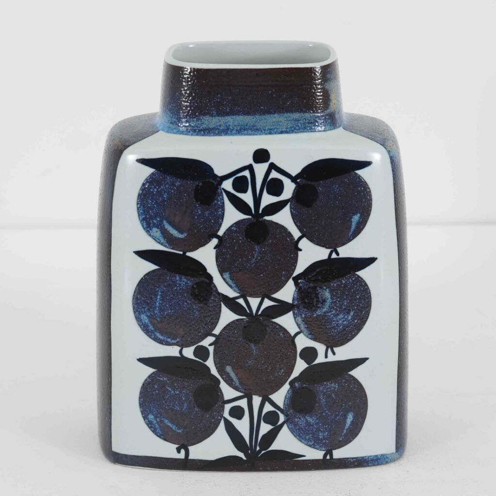 Royal Copenhagen ロイヤルコペンハーゲン Tenera テネラ Grethe Helland Hansen 幅の広いフラワーベース/TA15439
