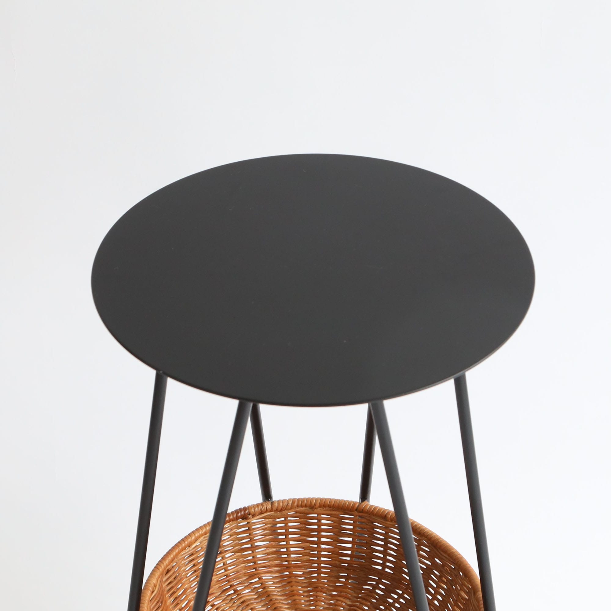 [IDEE]WALLABY SIDE TABLE Black [2]