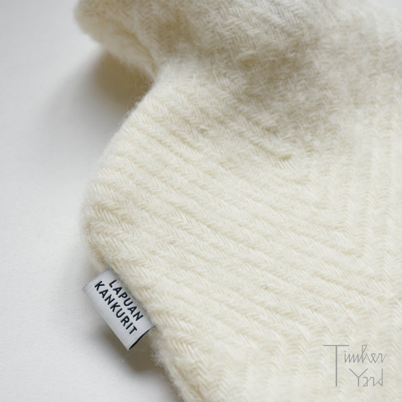 【ONLINE限定】MARIA hot water bottle /white /  マリア 湯たんぽ / ホワイト / ウール / LAPUAN KANKURIT（ラプアン カンクリ） [2]