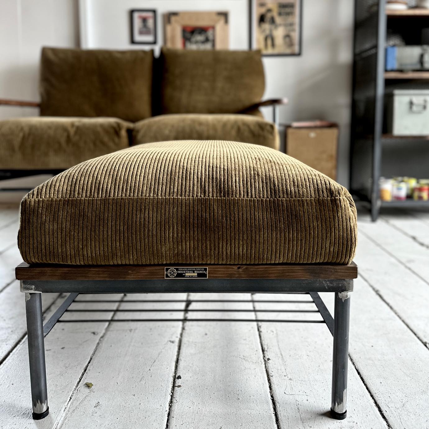 GARAGE-OTTOMAN/FOOTSTOOL OT-002 [3]