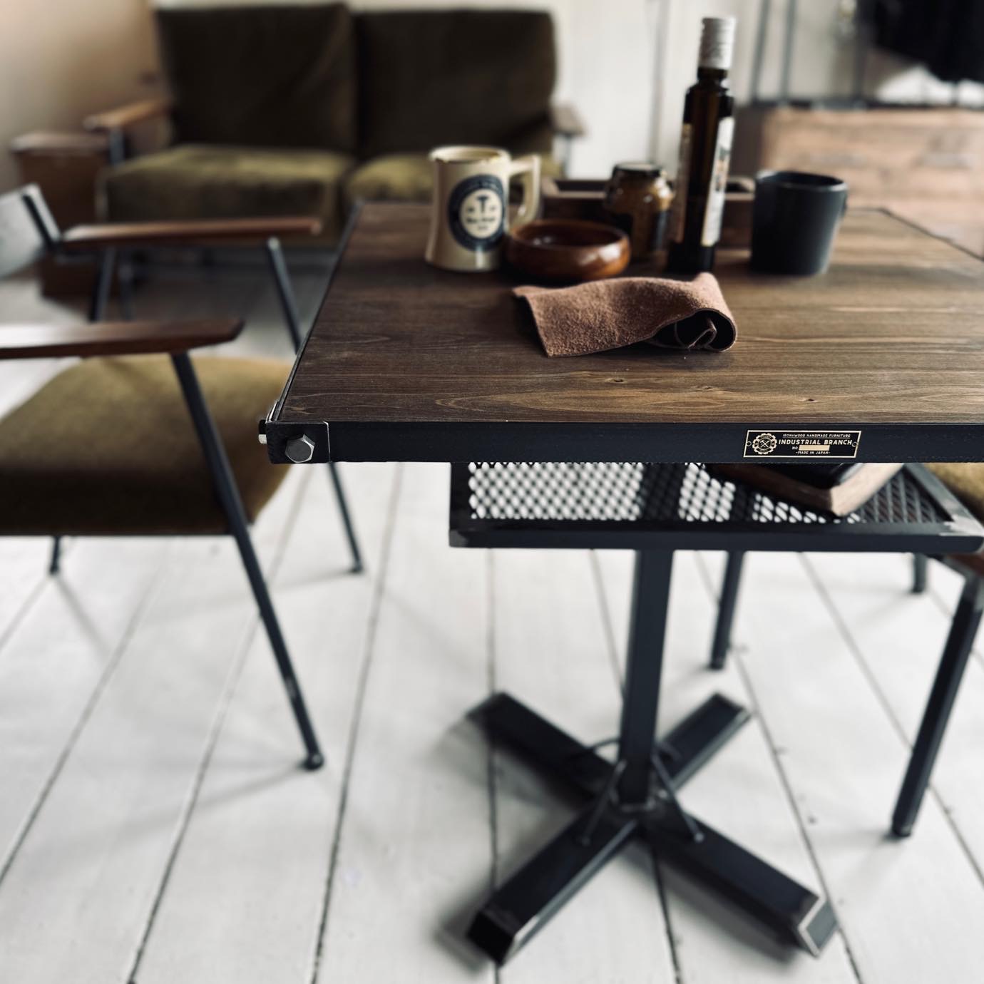 DYLAN-1LEG CAFE&BAR TB-075 [3]