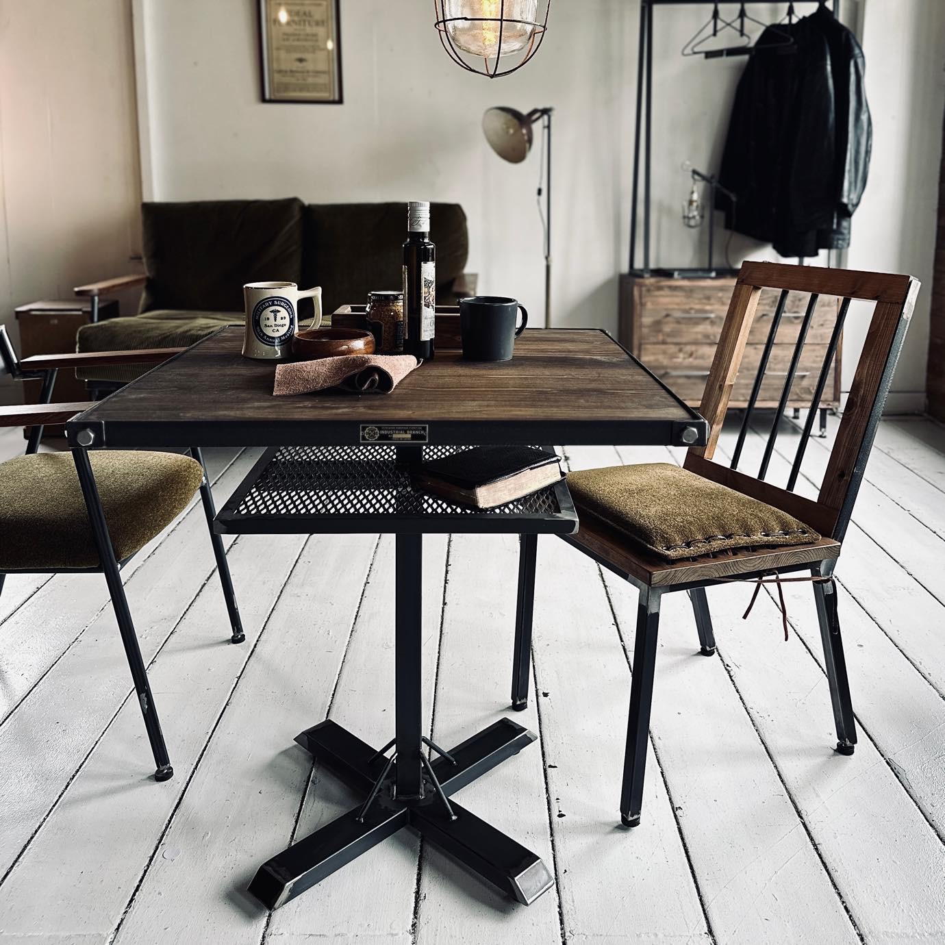 DYLAN-1LEG CAFE&BAR TB-075 [4]