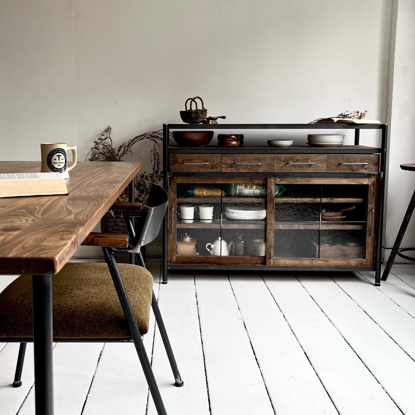 CHICAGO CUPBOARD-SH-048 [5]