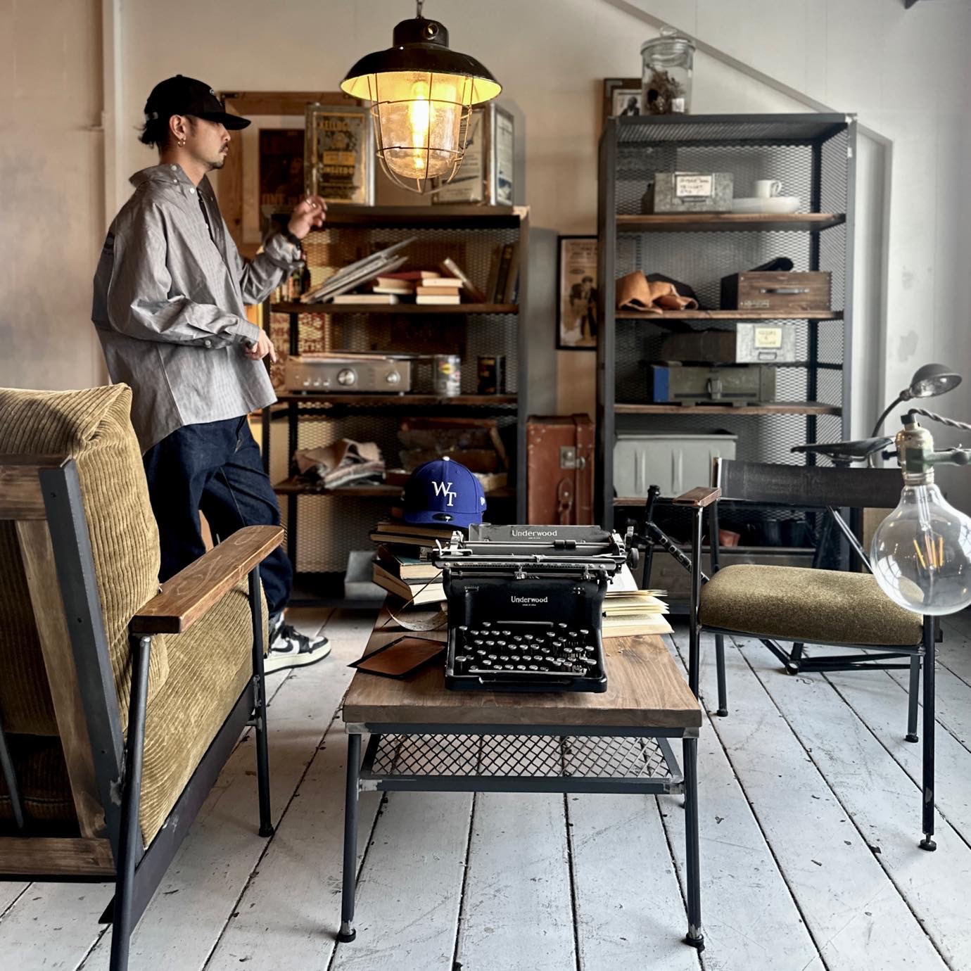 BROOZY MIDDLE IRON RACK SH-056 [5]