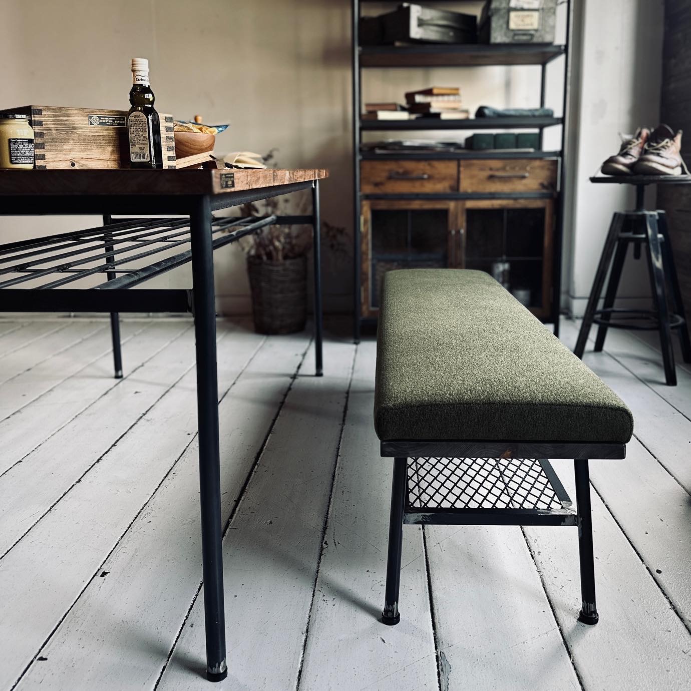 MUD BENCH BC-012 [4]