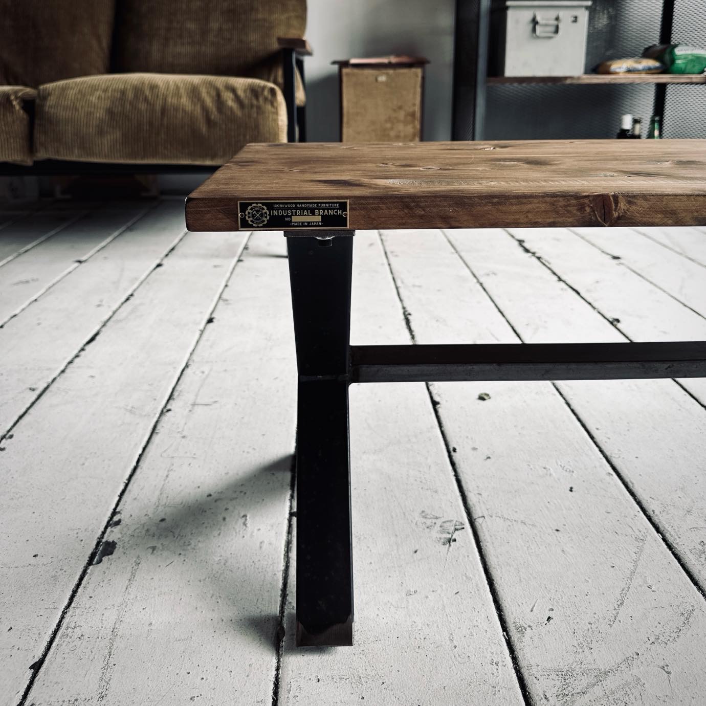 CROSS LEGS OLD BENCH BC-010 [2]