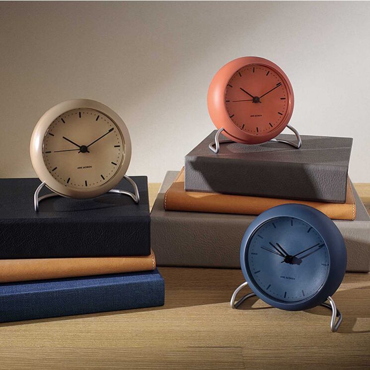 Table Clock / CITY HALL / Matte Blue / Φ110mm / アラーム / スヌーズ / LED灯 / テーブルクロック / シティホール / マット・ブルー / ARNE JACOBSEN（アルネ・ヤコブセン）/ 置き時計 / 目覚まし時計 / 正規販売店 [5]