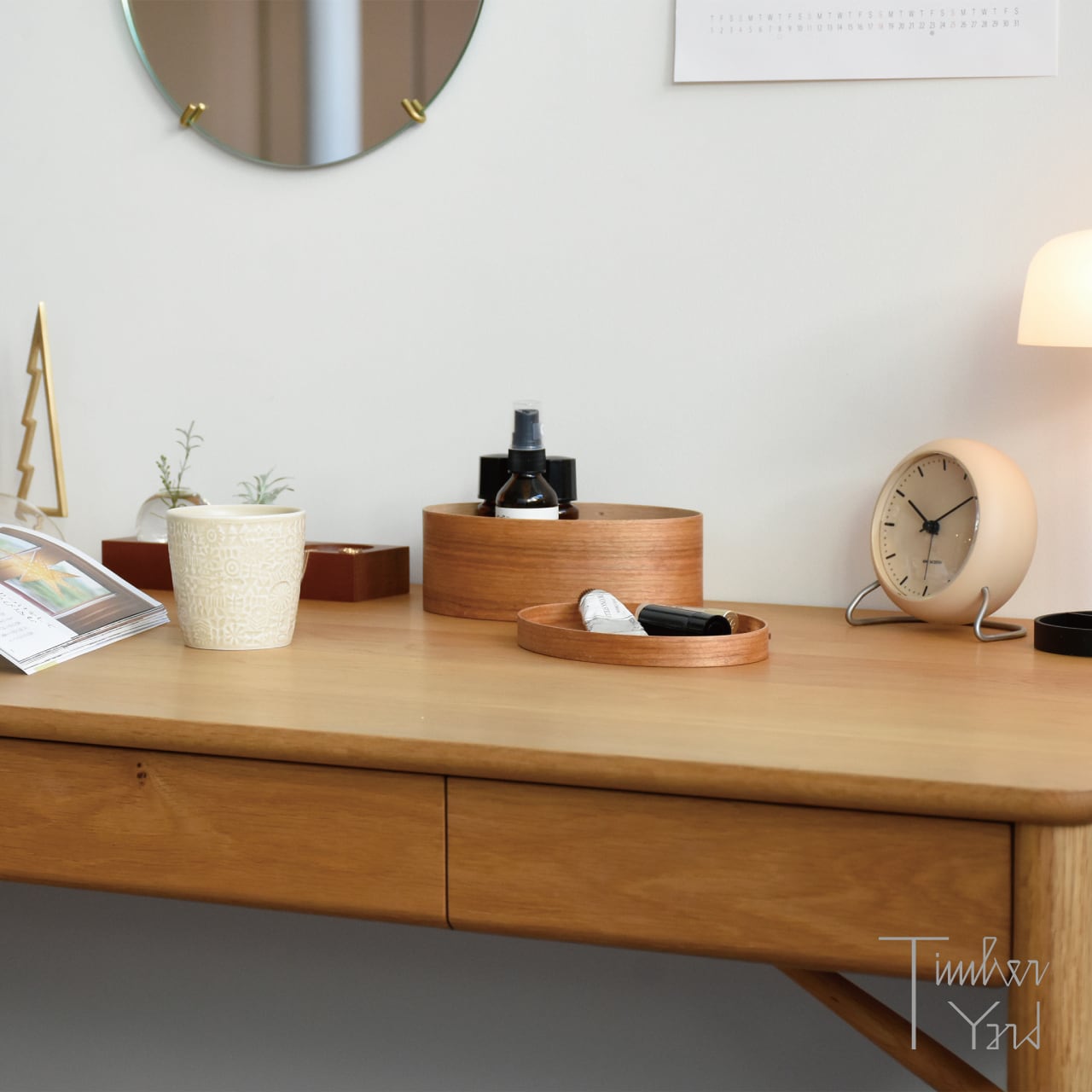 Table Clock / CITY HALL / Matte Sand / Φ110mm / アラーム / スヌーズ / LED灯 / テーブルクロック / シティホール / マット・サンド / ARNE JACOBSEN（アルネ・ヤコブセン）/ 置き時計 / 目覚まし時計 / 正規販売店 [5]