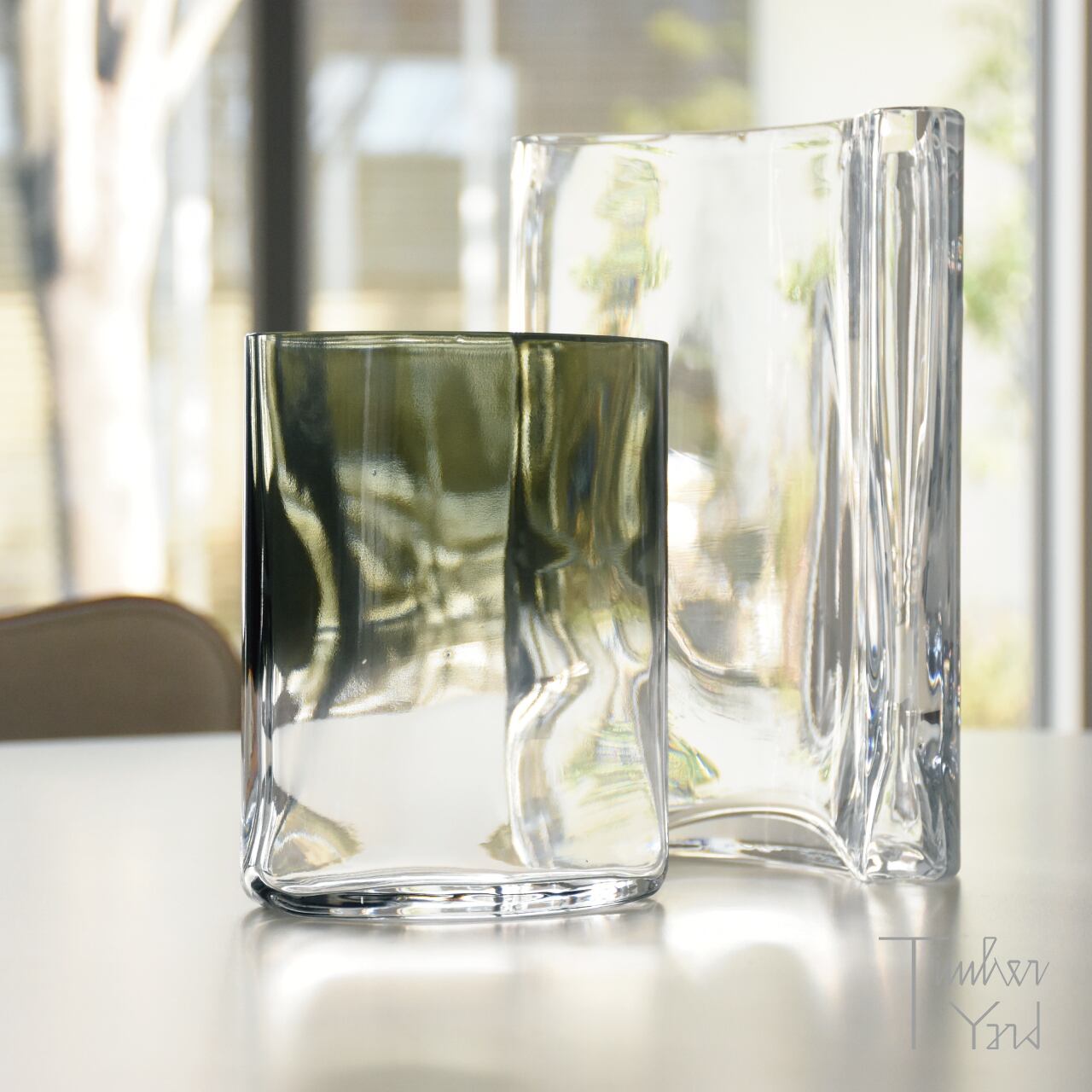 MOON EYE VASE [2]