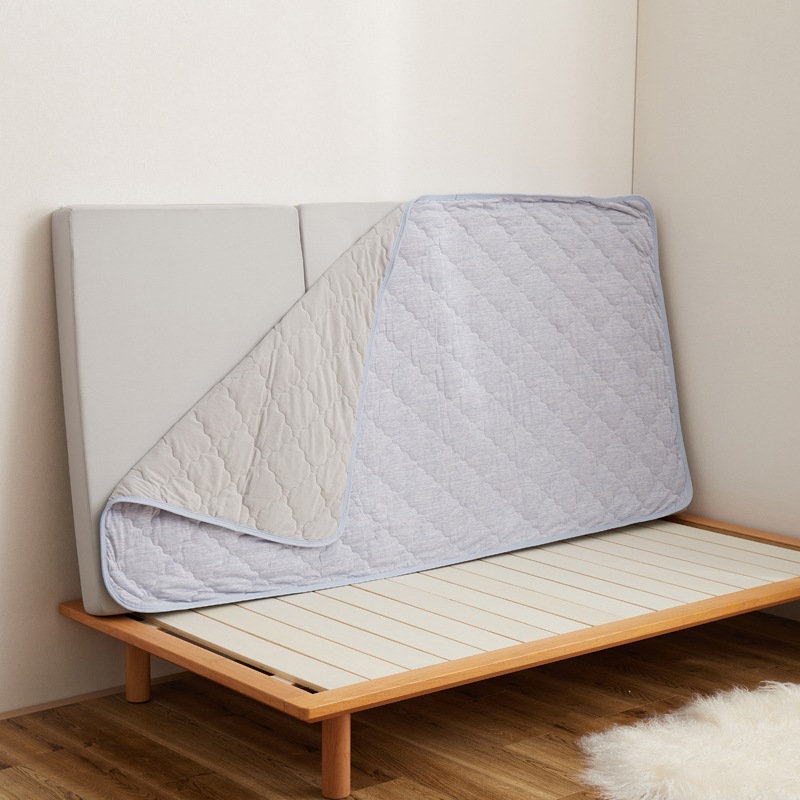 【セミダブル/2点セット】三つ折り ウレタンマットレス＆敷きパッドセット 接触冷感 ピタっと密着【PITARA】ピターら [2]