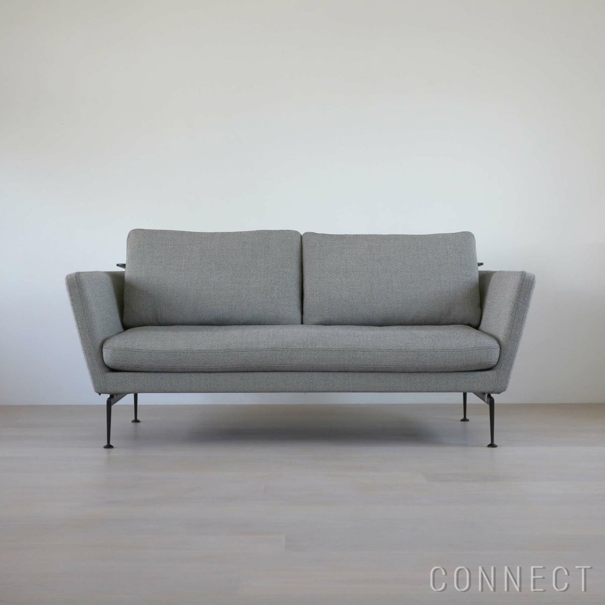 【ソファキャンペーン対象】Vitra（ヴィトラ） / Suita Sofa 2-Seater（スイタソファ 2シーター）バッククッション クラシック トレー付き / Credo 13 salt’n pepper /ベーシックダーク脚・パウダーコート仕上げ [2]