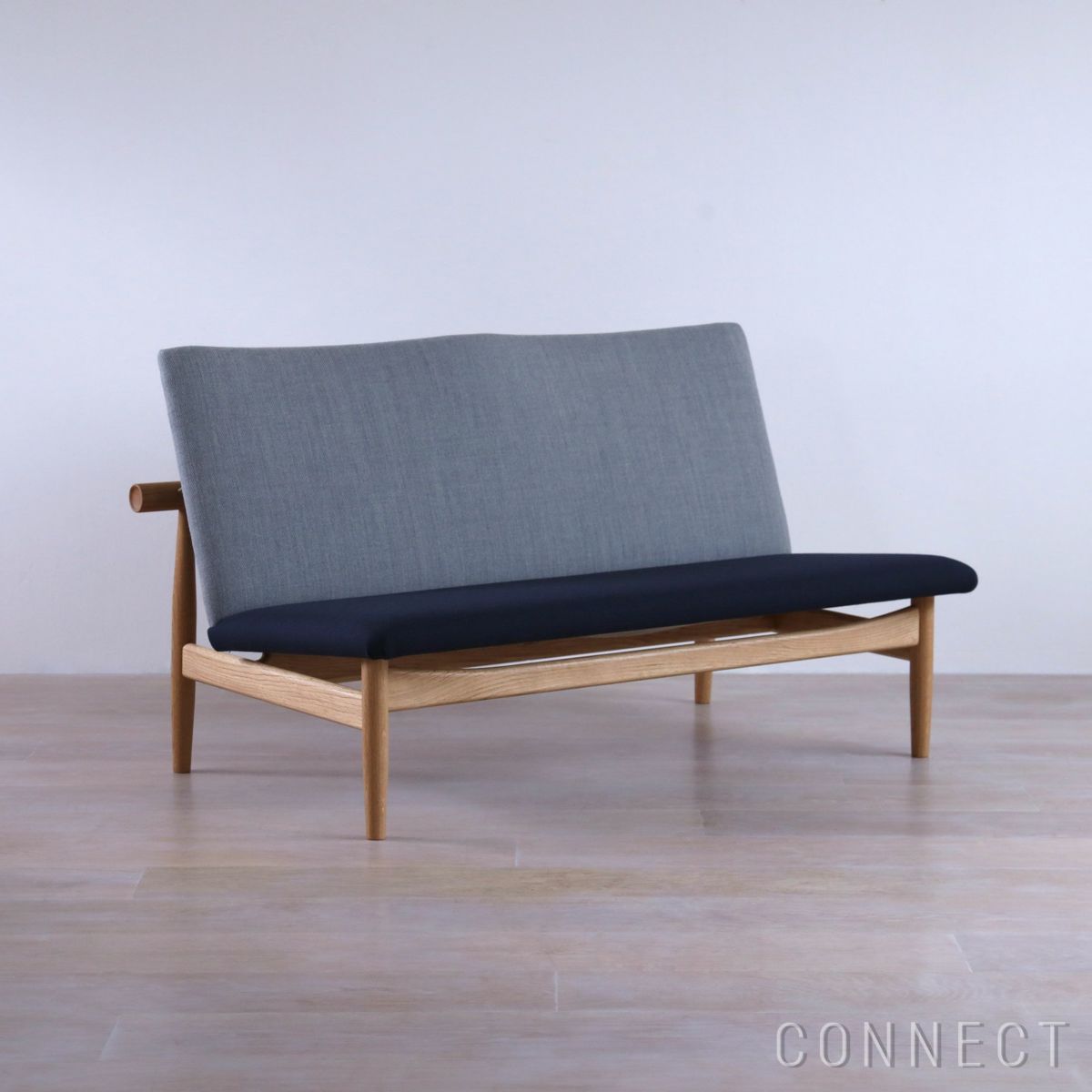 【ソファキャンペーン対象】HOUSE OF FINN JUHL（ハウス・オブ・フィンユール） / JAPAN SOFA 2 SEATER（ジャパンソファ ２シーター） / オーク材・オイル仕上げ / Fiord 2（フィヨルド）151・782 [3]