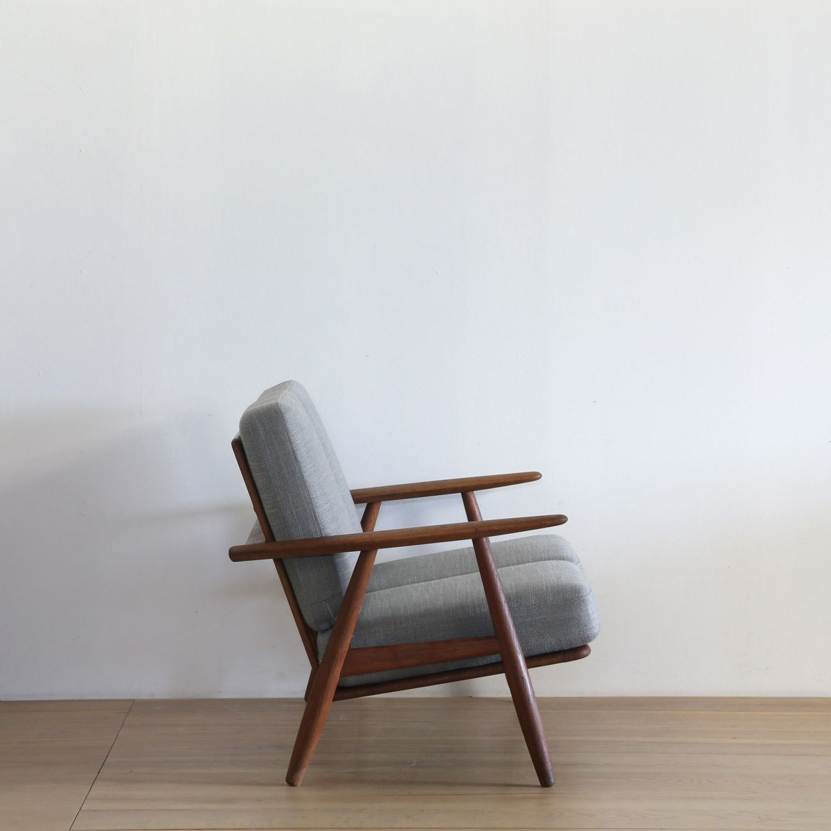 【ソファキャンペーン対象】Hans J. Wegner（ハンス J. ウェグナー） / GE240 2シーター（vd2010-106）【北欧ヴィンテージ】* [4]