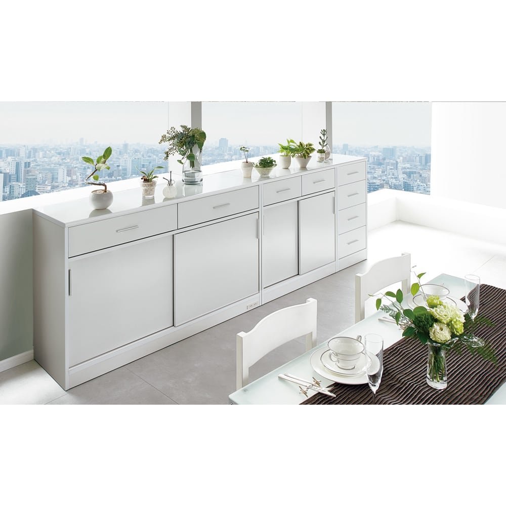 お手入れがラクな光沢天板！高さオーダー 引き戸キャビネット 2口コンセント付き 幅90cm奥行35cm高さ70cm〜100cm