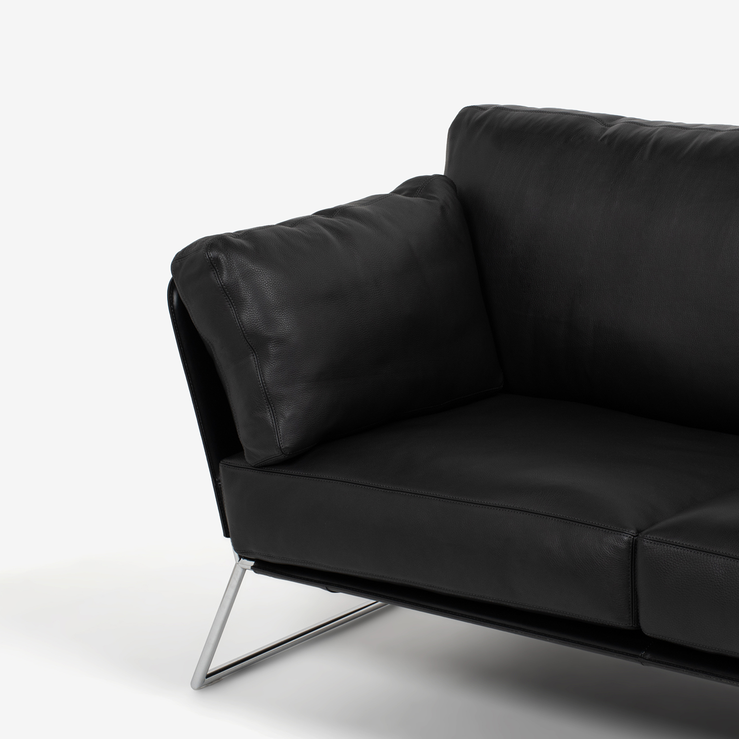 erba（エルバイタリア）2.5ソファ「トラス」革 ブラック色【セール対象品のため50%OFF】 [4]