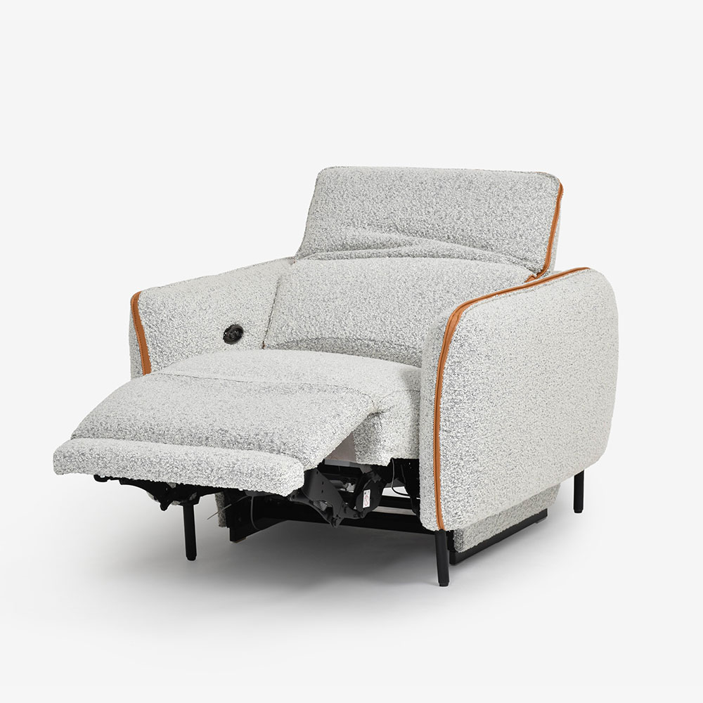 FaBBRica（ファブリカ）電動アームチェア「FA-0587」布#FA-5 BMO-03 ミッドナイト色　革#FA-NP 606E ハニーイエロー色 [5]