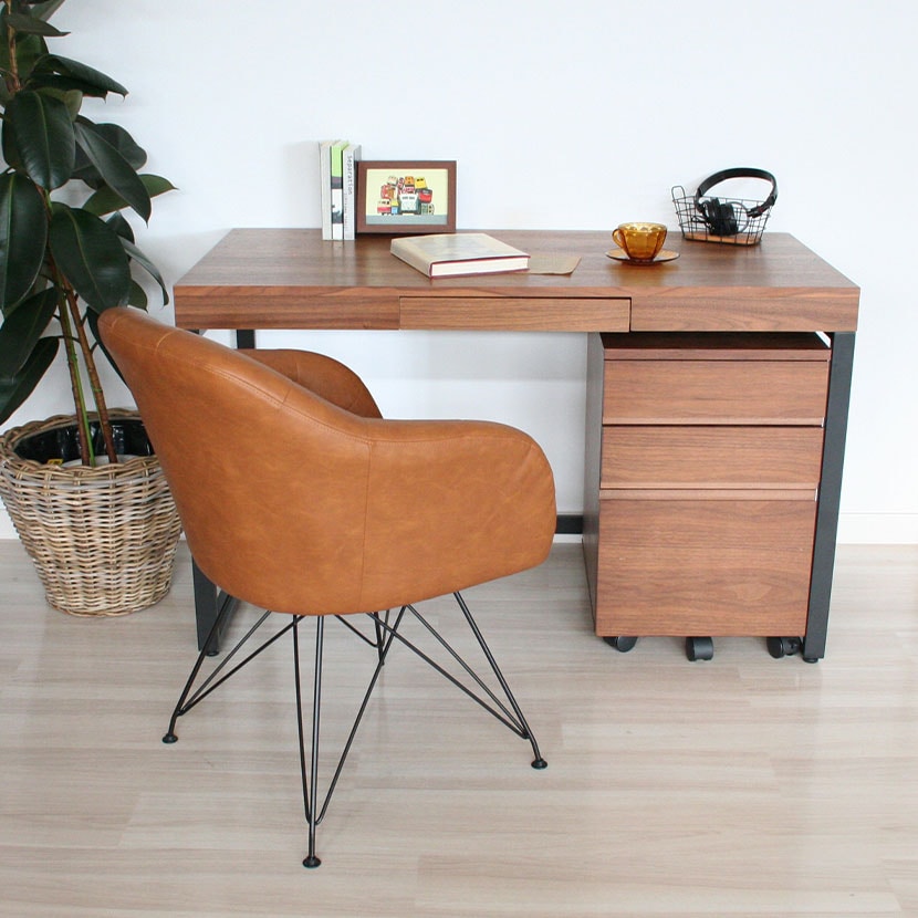 市場 デザインチェア ボタン キャメル 肘付き 布張り アンティーク風 固定脚 パーソナルチェア ダイニングチェア [5]