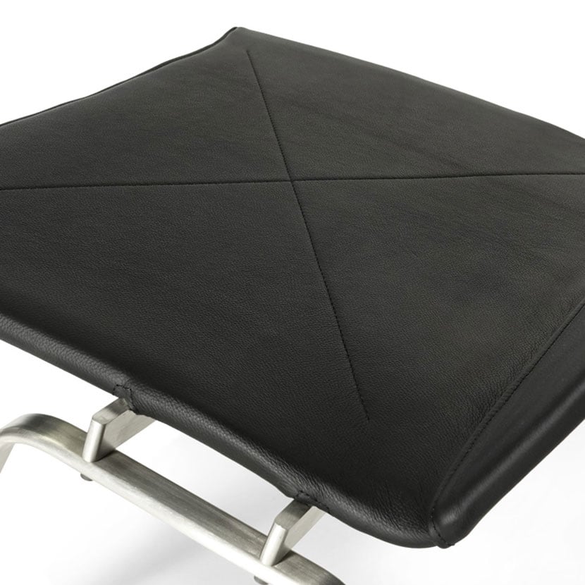 ラウンジチェア ポール・ケアホルム リプロダクト リアルレザー(牛革) 幅640×奥行690×座面高350mm [5]