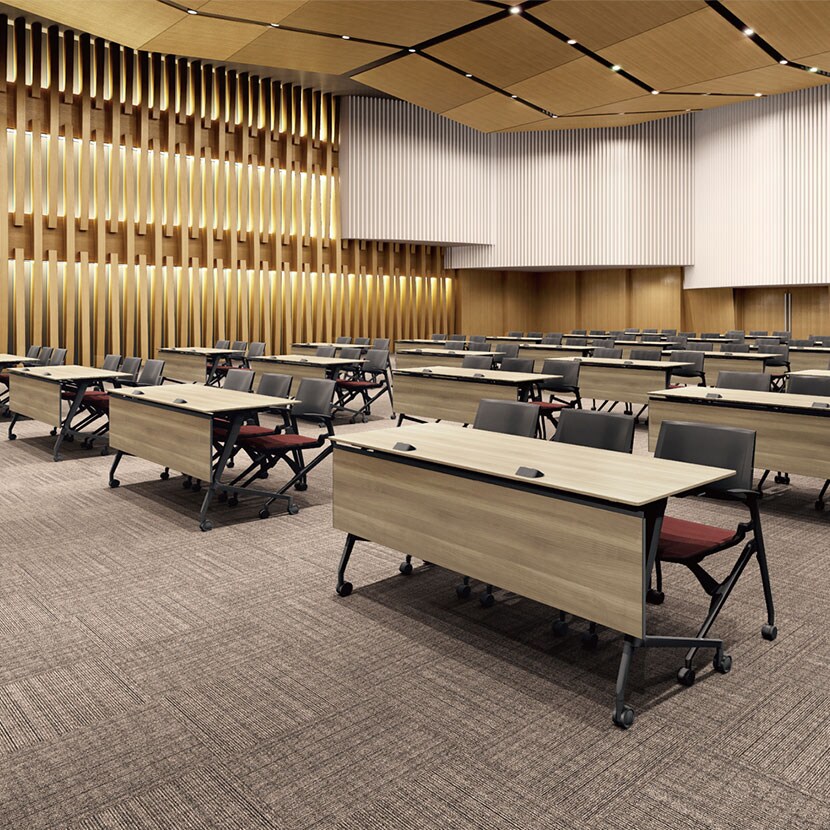 オカムラ マルカ Marca サイドフォールドテーブル 81F5EY ミーティングテーブル フラップテーブル 跳ね上げ式 ネスティング 幅1800×奥行600×高さ720mm ナイロンキャスター コンセントユニット付き メラミン天板 ホワイト/ネオウッド [4]