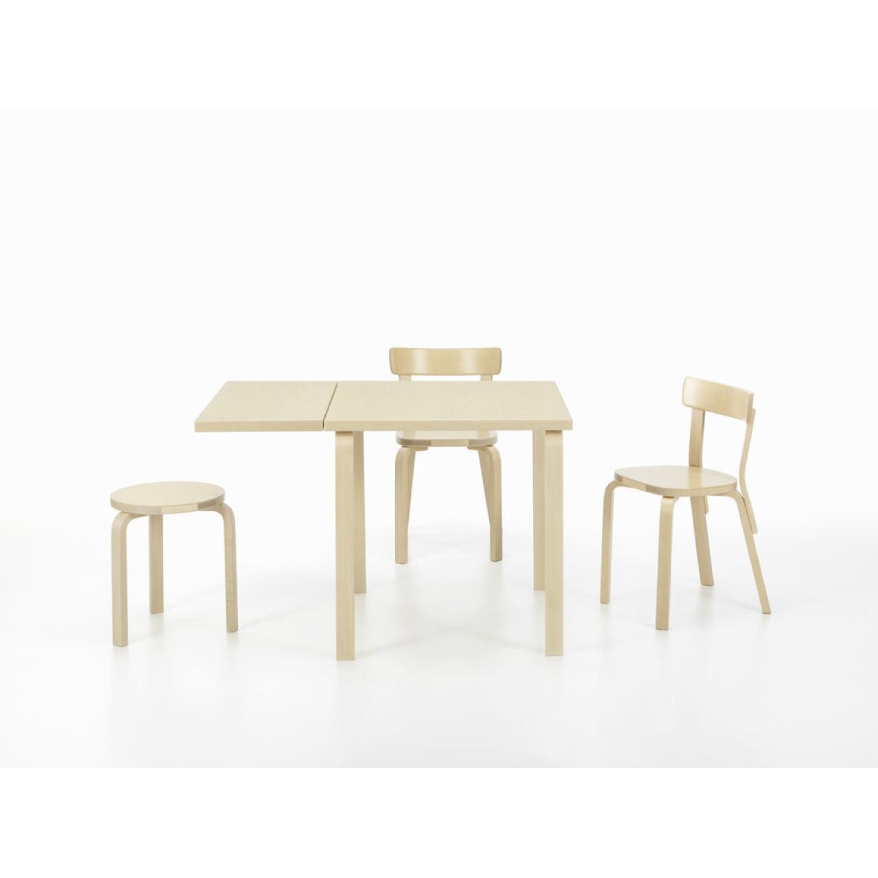 ドロップリーフ テーブル DL81C / ナチュラル ラッカー / W75/112.5×D75cm / 2～4人掛けテーブル / アアルト テーブル / L - レッグ / アルヴァ・アアルト / Aalto Table foldable / natural lacquer / Artek（アルテック）/ ダイニングテーブル / ワークデスク / 正規販売店 [4]