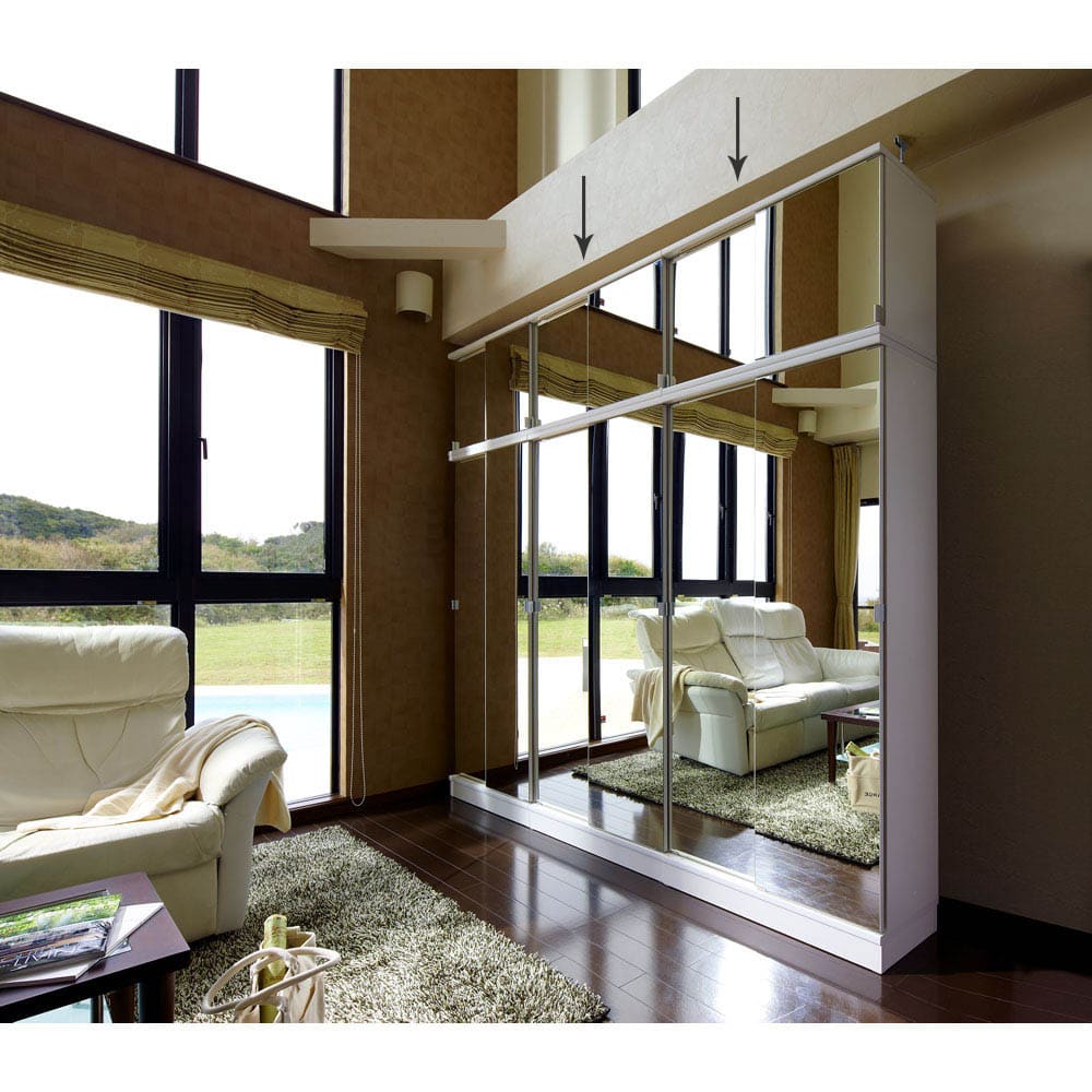 効率収納できる段違い棚シェルフ ［突っ張り上置き ミラー扉タイプ 引き戸 幅90cm］ 上置き高さ54.5cm [1]