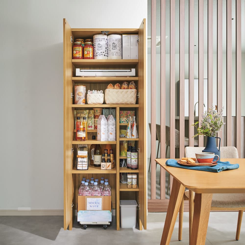 生活用品をひとまとめ！大容量パントリー収納 幅80cmタイプ [4]