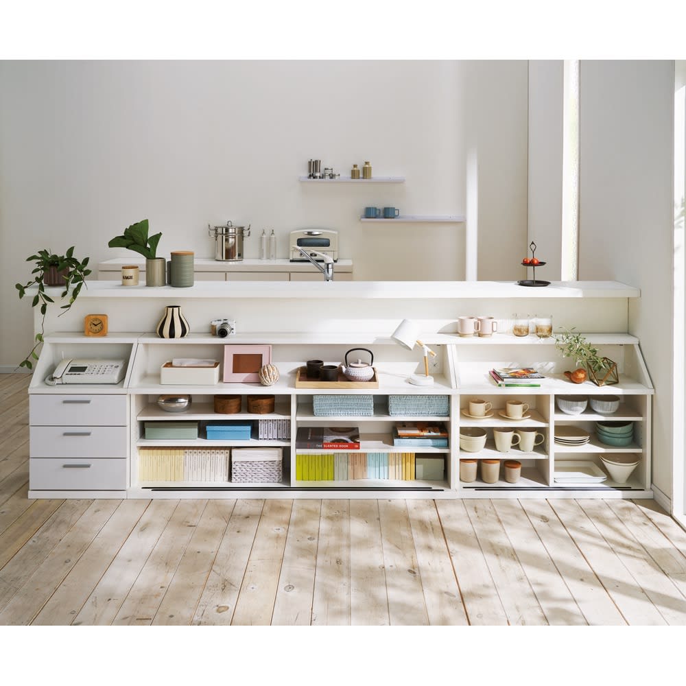 狭いカウンター天板下にもすっきり納まる収納庫 幅90cm（高さ70cm/高さ85cm） [3]