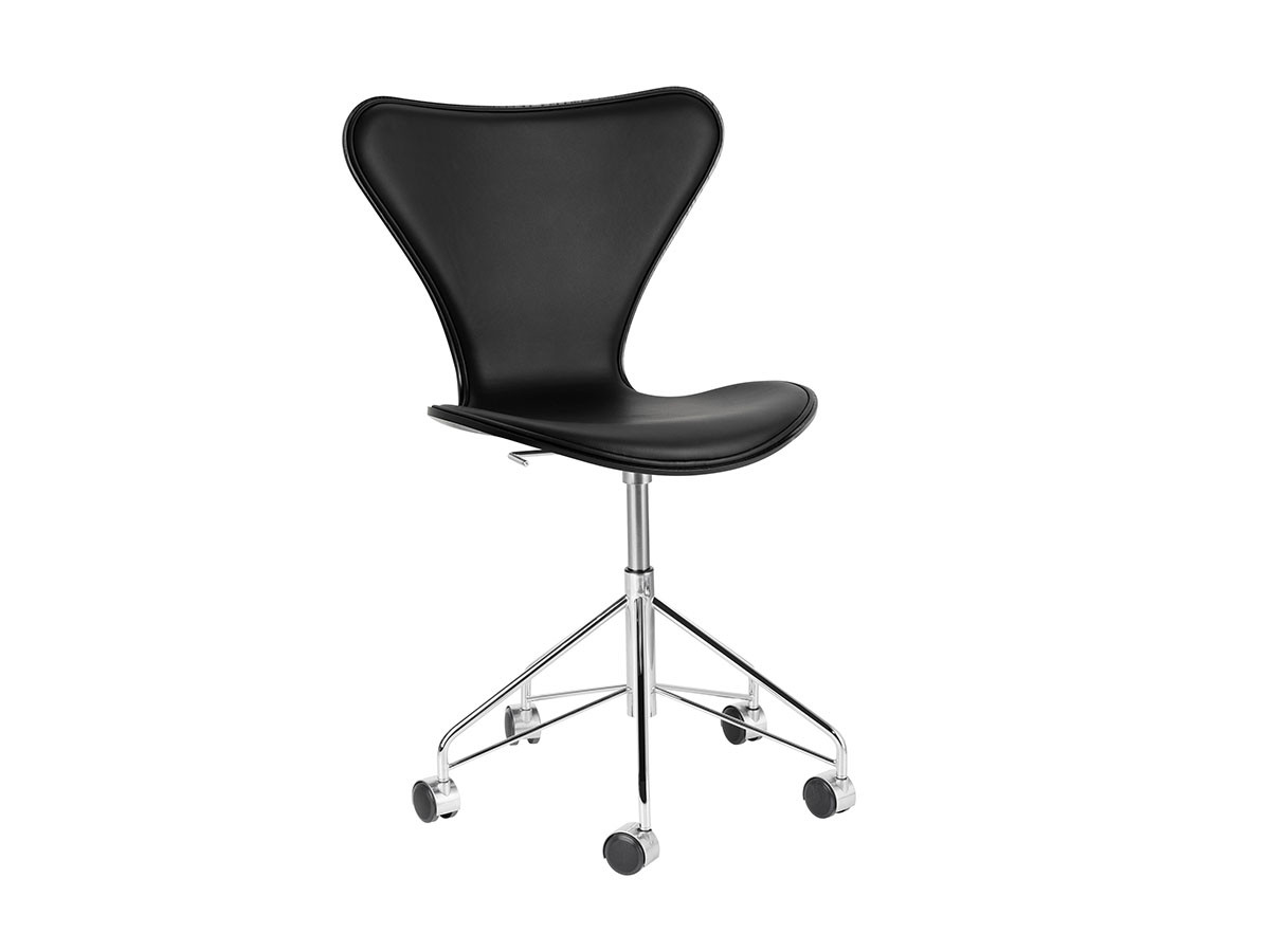 SERIES 7 / セブンチェア
フロントパディング キャスター付き回転ベース 3117 [3]