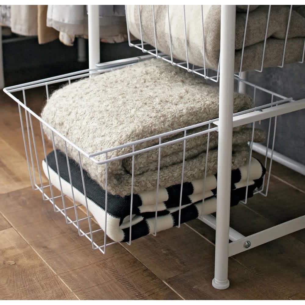 白でカスタマイズするホワイトハンガーシリーズ 上下・左右カーテン付き バスケット付き・ロータイプ（高さ185cm〜246cm・幅170cm〜238cm） [4]