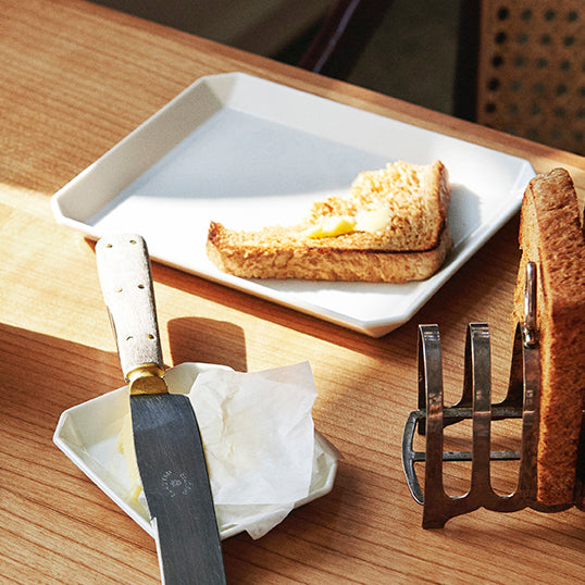 1616 / arita japan イチロクイチロクアリタ TY Square Plate White スクエアプレート ホワイト 食器 柳原照弘デザイン 百田陶園 有田焼 磁器 おしゃれ 皿 [2]