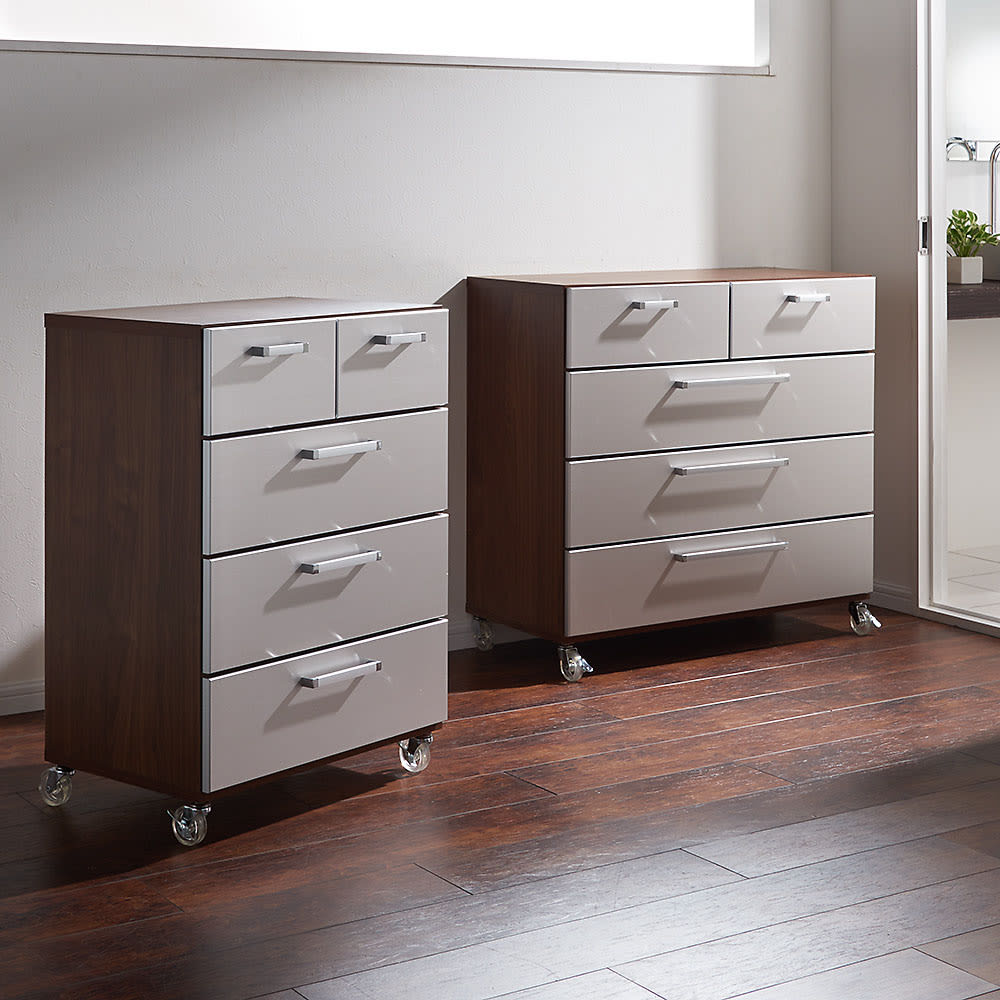 キャスター付きモダンクローゼットチェスト 4段・幅90cm [3]