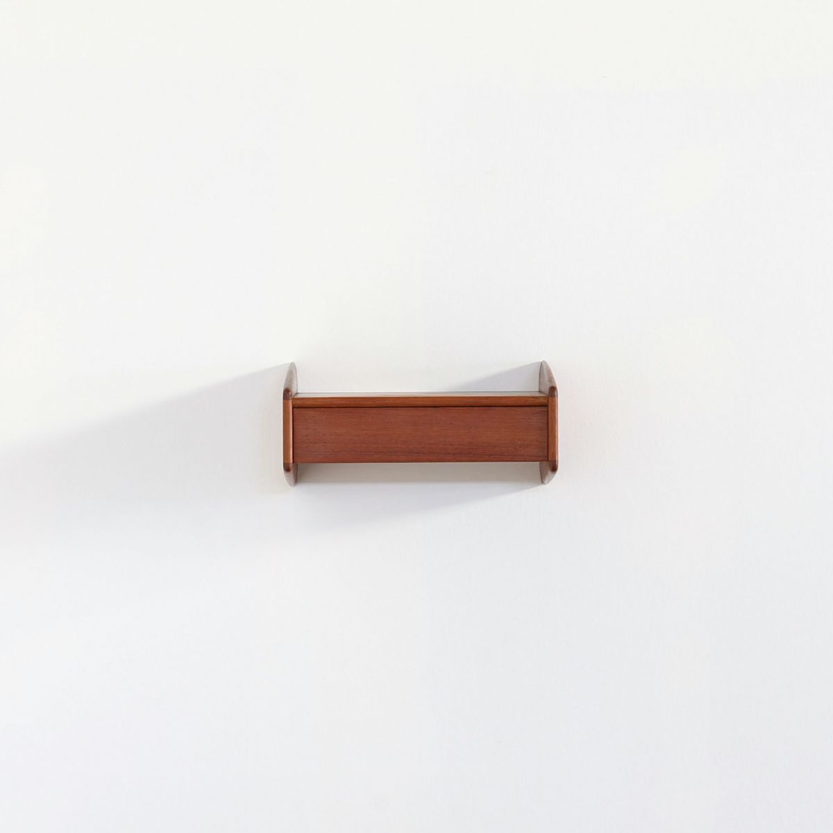 ［販売終了］ウォールシェルフ（vd1909-153） 【北欧ヴィンテージ】* [2]