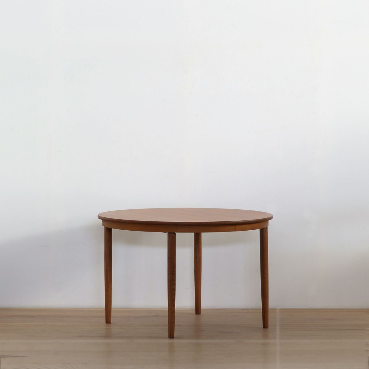 ［販売終了］ダイニングテーブル（vd1901-104） 【北欧ヴィンテージ】 [2]