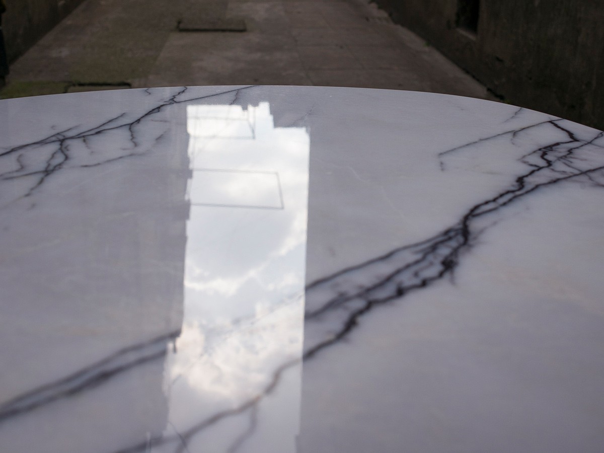 Blink Oval Coffee Table - Stone Top / ブリンク オーバルコーヒーテーブル ストーントップ [2]